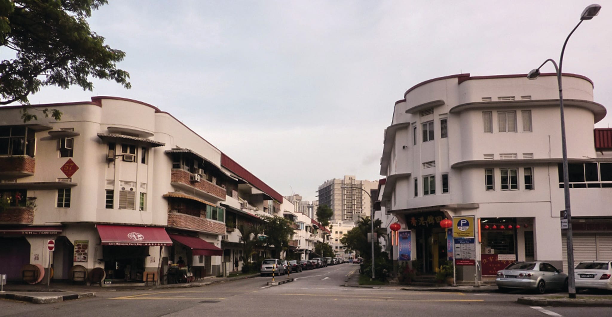 A great example of a resilient development at an urban level is the Singapore Improvement Trust’s first mass housing project of Tiong Bahru. Today, the area is still thriving and is testament to the importance of designing within a strong value system of a people-focused environment, rather than a machine for living in. Courtesy of Benjamin Towell.